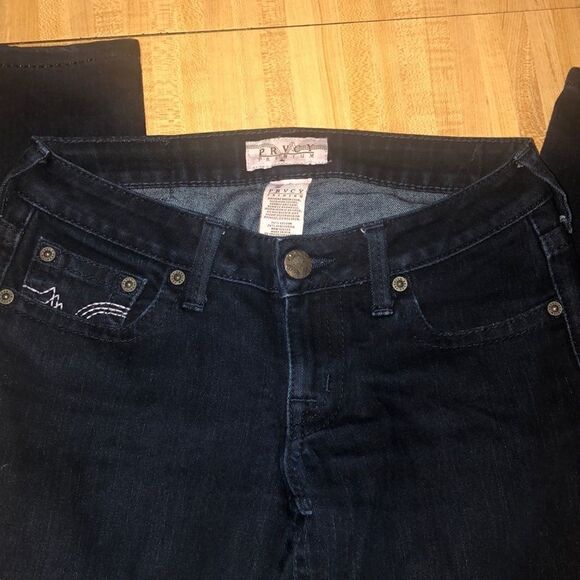 Prvcy Premium Jeans   - Picture 3 of 6